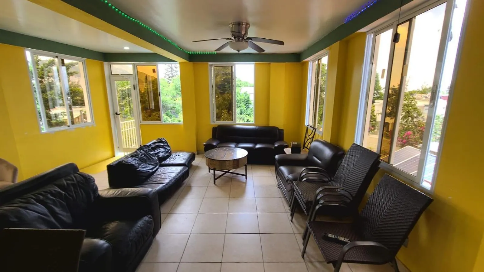 Perfect One Bedroom In Peguy-Ville Port-au-Prince Appartement